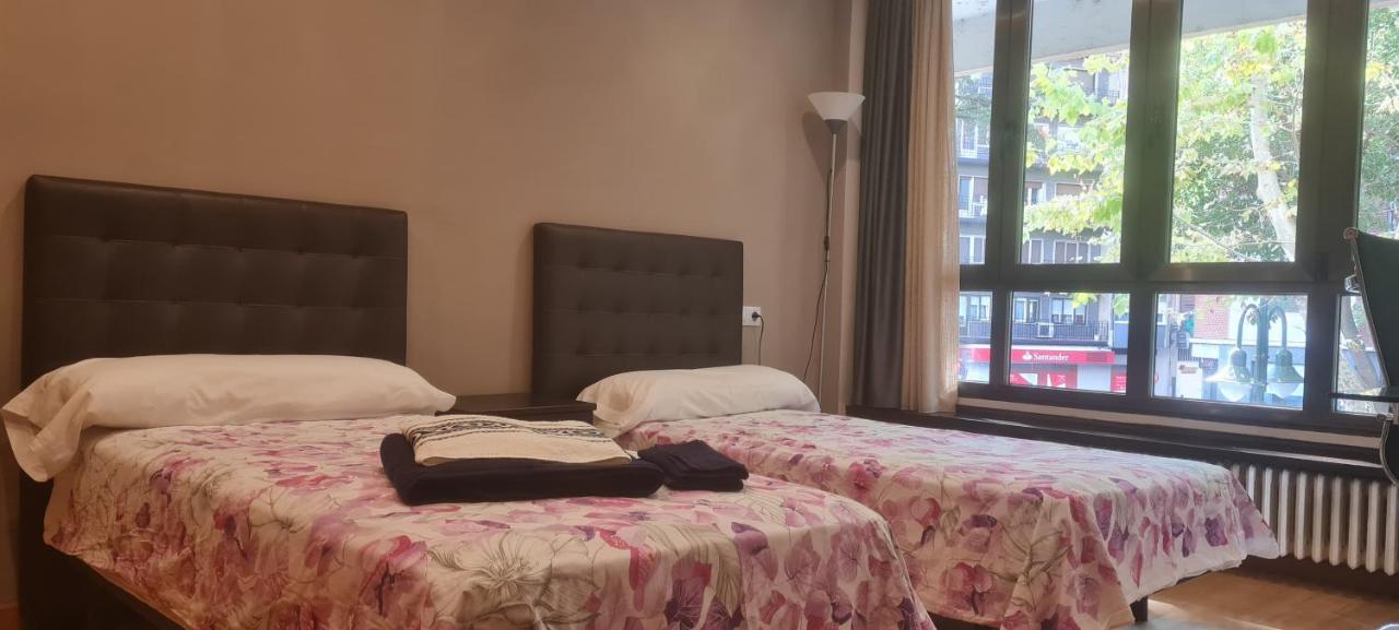 סלאמנקה Apartamento Carmelitas מראה חיצוני תמונה