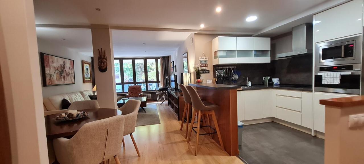 סלאמנקה Apartamento Carmelitas מראה חיצוני תמונה